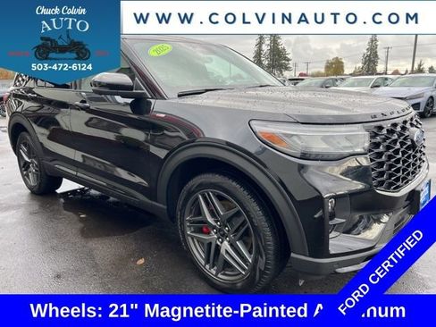 Certified 2025 Ford Explorer ST-Line w/ ST-Line Street Pack image 5