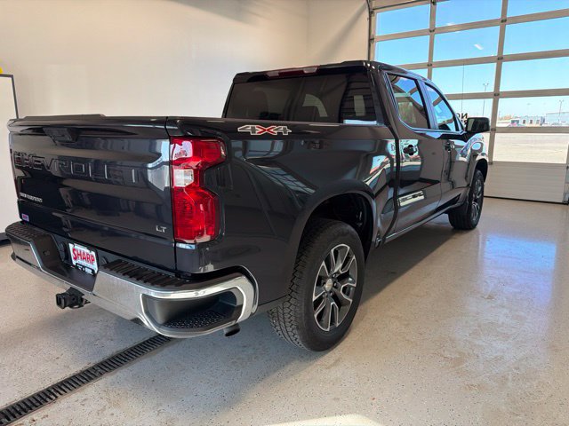 Used 2024 Chevrolet Silverado 1500 LT AWD/4WD image 8