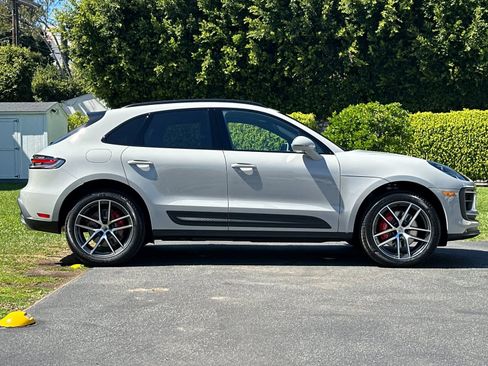 New 2026 Porsche Macan S AWD/4WD image 9