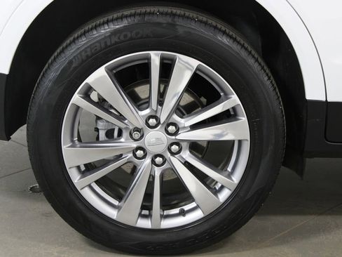 Used 2024 Cadillac XT5 Premium Luxury AWD/4WD image 13