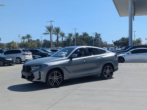 Used 2027 BMW X6 xDrive40i w/ Climate Comfort Package AWD/4WD image 9