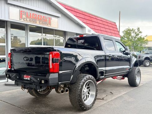 Used 2023 Ford F250 Lariat w/ Lariat Ultimate Package AWD/4WD image 3
