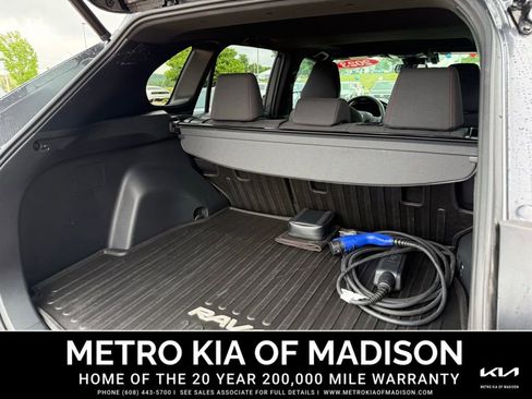 Used 2023 Toyota RAV4 SE w/ Weather & Moonroof Package AWD/4WD image 30