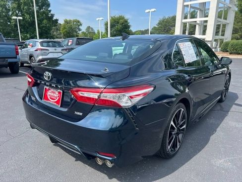 Used 2020 Toyota Camry XSE FWD image 7