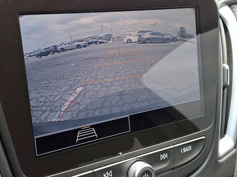 Used 2021 Chevrolet Malibu RS w/ LPO, Convenience Package 1 image 17