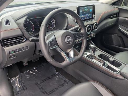 Certified 2025 Nissan Sentra SR w/ SR Premium Package FWD image 10