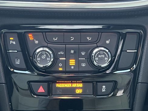 Used 2019 Buick Encore Essence w/ Experience Buick Package image 30