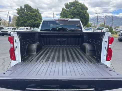 Used 2025 Chevrolet Silverado 1500 LT Trail Boss w/ Protection Package AWD/4WD image 15
