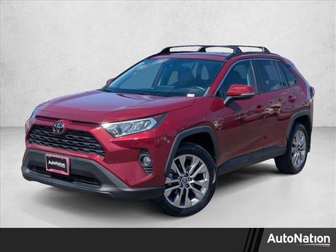 Used 2021 Toyota RAV4 XLE Premium FWD image 1