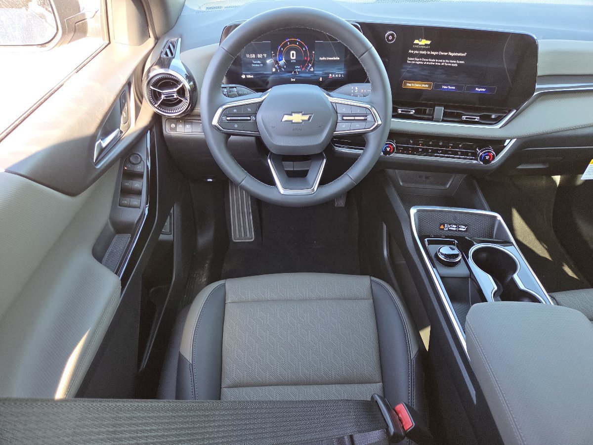 New 2027 Chevrolet Equinox LT w/ Convenience Package II FWD image 30