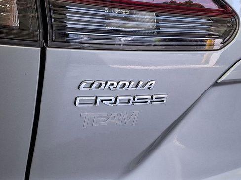 Certified 2026 Toyota Corolla Cross LE w/ Moonroof Package AWD/4WD image 23