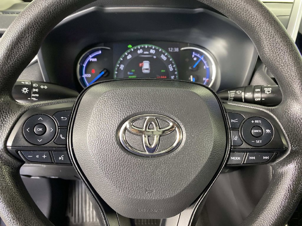 Used 2024 Toyota RAV4 XLE AWD/4WD image 13