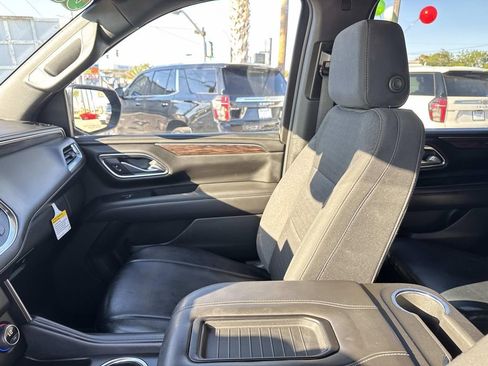 Used 2023 Chevrolet Tahoe LS image 17