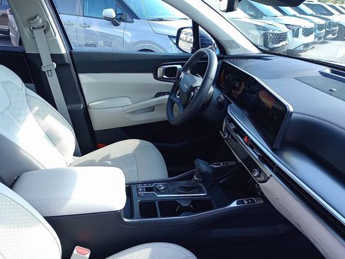 New 2026 Kia Sorento S image 7