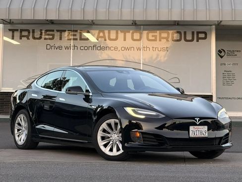 Used 2016 Tesla Model S 75 RWD image 2