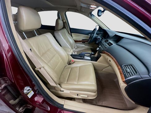 Used 2011 Honda Accord EX-L image 31