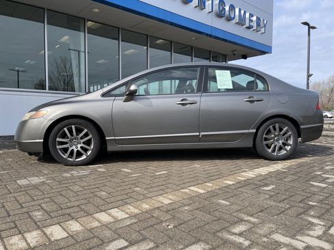 Used 2007 Honda Civic LX image 2