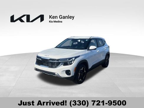 Certified 2025 Kia Seltos S image 1