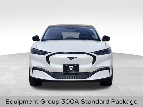 Used 2025 Ford Mustang Mach-E Premium image 3