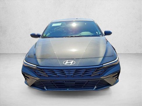 New 2026 Hyundai Elantra SEL Sport Premium image 6