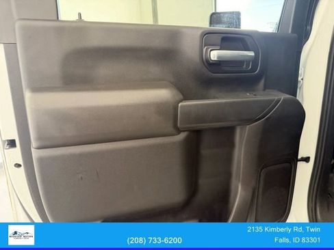 Used 2021 GMC Sierra 2500 4x4 Crew Cab w/ Convenience Package image 19