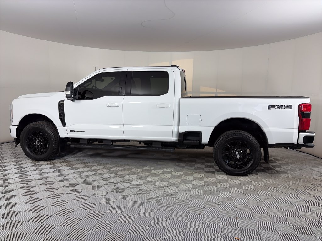 Certified 2024 Ford F350 Lariat w/ Lariat Ultimate Package AWD/4WD image 4