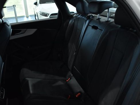 Used 2023 Audi A4 2.0T Premium Plus w/ Premium Plus Package AWD/4WD image 19