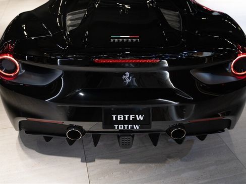 Used 2018 Ferrari 488 Spider RWD image 41
