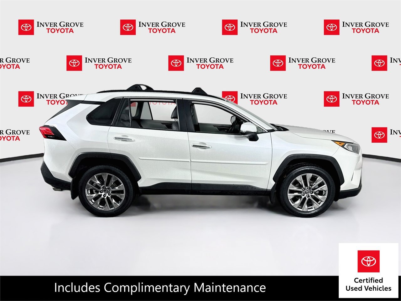 Used 2019 Toyota RAV4 Limited w/ All Weather Liner Package AWD/4WD image 4