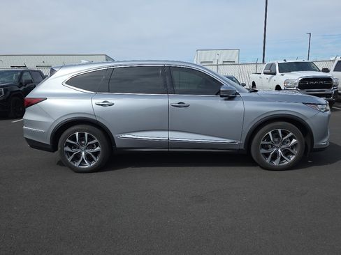 Used 2024 Acura MDX w/ Technology Package AWD/4WD image 9