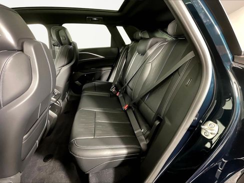 New 2026 Cadillac Lyriq Luxury AWD/4WD image 20