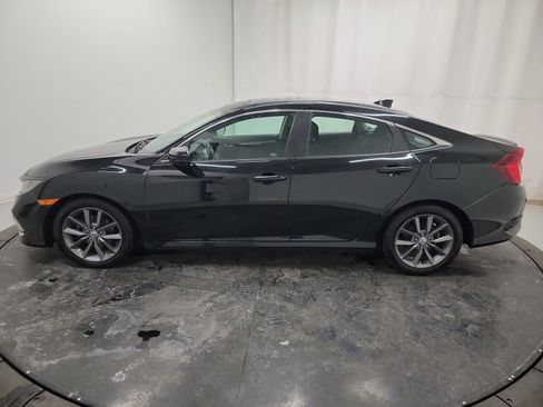 Used 2019 Honda Civic EX image 4