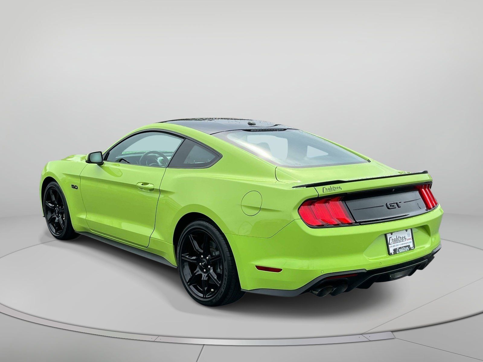 Used 2020 Ford Mustang GT Premium w/ Black Accent Package RWD image 6