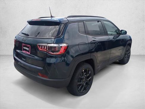 New 2026 Jeep Compass Latitude AWD/4WD image 2