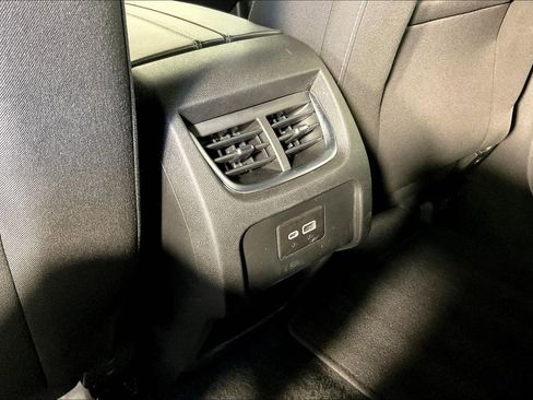 Used 2023 Chevrolet Blazer LT image 33