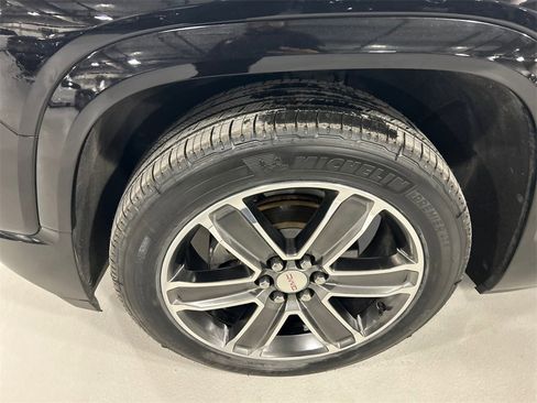 Used 2019 GMC Acadia Denali w/ Technology Package image 8
