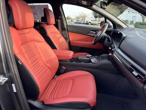 New 2026 Kia Sportage SX Prestige AWD/4WD image 9