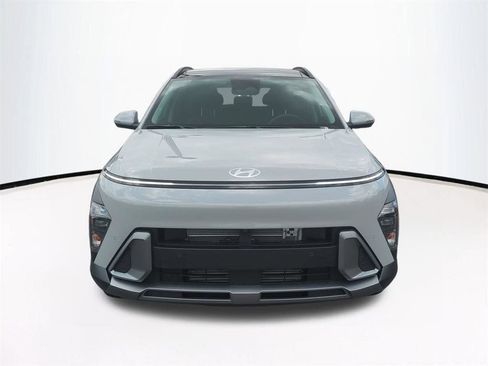New 2026 Hyundai Kona Limited FWD image 3