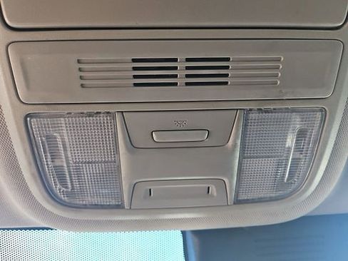 Used 2018 Honda Accord LX image 10