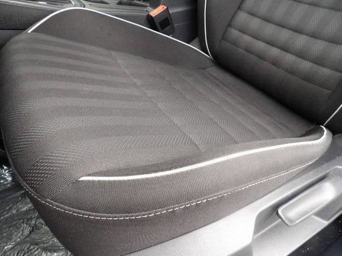 Used 2023 Volkswagen Jetta Sport image 20