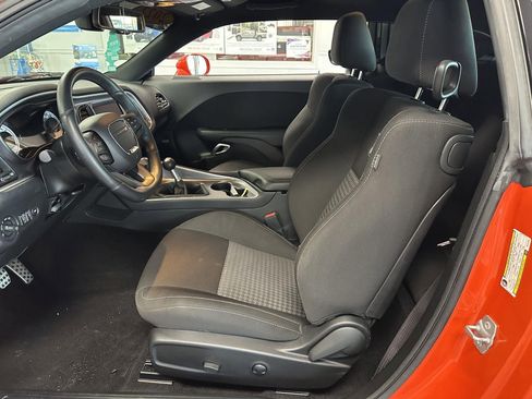 Used 2022 Dodge Challenger R/T Scat Pack w/ Shaker Package image 13