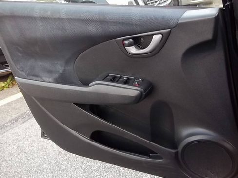 Used 2010 Honda Fit Sport image 14