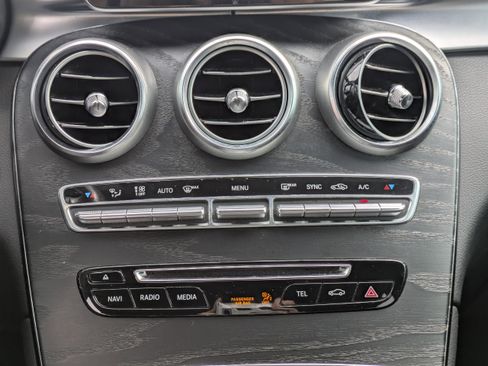 Used 2018 Mercedes-Benz GLC 300 image 20