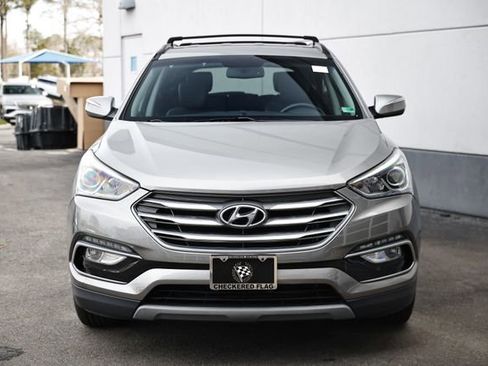 Used 2018 Hyundai Santa Fe Sport image 11