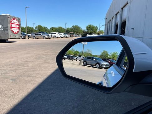 Used 2025 Kia K4 LXS image 18