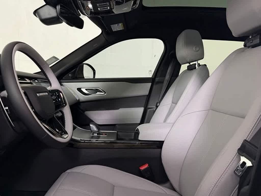 New 2026 Land Rover Range Rover Velar S AWD/4WD image 4