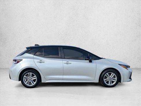 Used 2021 Toyota Corolla SE FWD image 4