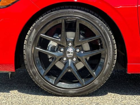 Used 2024 Honda Civic Sport image 25