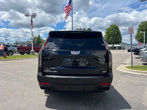 Used 2023 Cadillac Escalade Sport w/ Touring Package AWD/4WD image 6