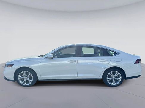 Certified 2024 Honda Accord LX image 7